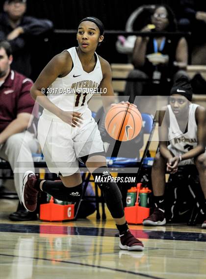 Thumbnail 1 in Riverdale vs. Archbishop Mitty (NIKE Tournament of Champions) photogallery.