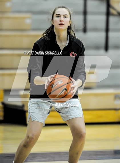 Thumbnail 3 in Riverdale vs. Archbishop Mitty (NIKE Tournament of Champions) photogallery.