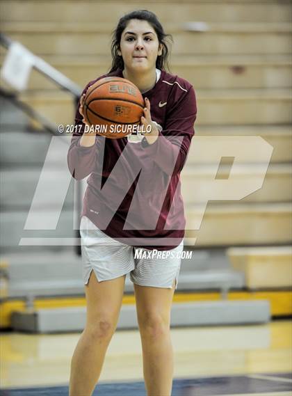 Thumbnail 3 in Riverdale vs. Archbishop Mitty (NIKE Tournament of Champions) photogallery.