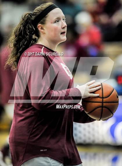 Thumbnail 3 in Riverdale vs. Archbishop Mitty (NIKE Tournament of Champions) photogallery.