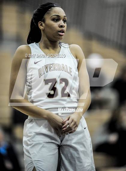 Thumbnail 1 in Riverdale vs. Archbishop Mitty (NIKE Tournament of Champions) photogallery.