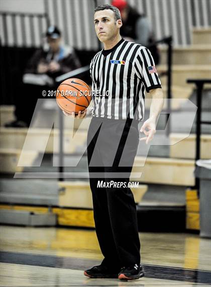 Thumbnail 2 in Riverdale vs. Archbishop Mitty (NIKE Tournament of Champions) photogallery.