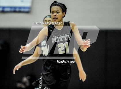 Thumbnail 1 in Riverdale vs. Archbishop Mitty (NIKE Tournament of Champions) photogallery.
