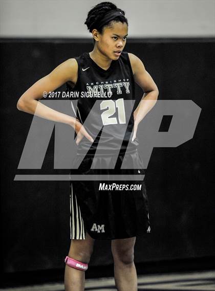 Thumbnail 2 in Riverdale vs. Archbishop Mitty (NIKE Tournament of Champions) photogallery.