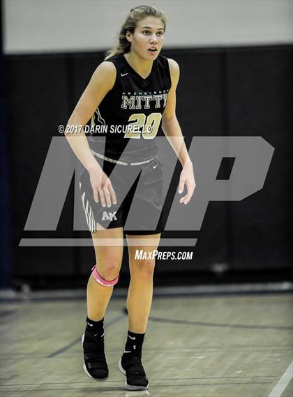 Thumbnail 3 in Riverdale vs. Archbishop Mitty (NIKE Tournament of Champions) photogallery.
