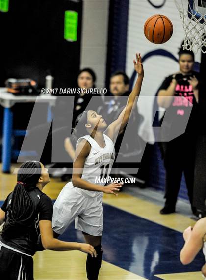 Thumbnail 2 in Riverdale vs. Archbishop Mitty (NIKE Tournament of Champions) photogallery.