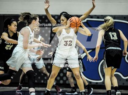 Thumbnail 2 in Riverdale vs. Archbishop Mitty (NIKE Tournament of Champions) photogallery.