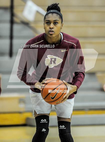 Thumbnail 3 in Riverdale vs. Archbishop Mitty (NIKE Tournament of Champions) photogallery.