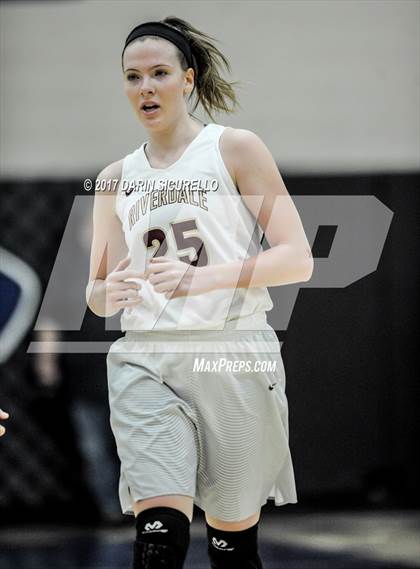 Thumbnail 1 in Riverdale vs. Archbishop Mitty (NIKE Tournament of Champions) photogallery.
