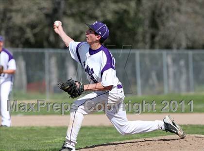 Thumbnail 1 in South Medford @ Shasta photogallery.