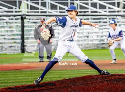 Thumbnail 3 in Service vs. Eagle River (ASAA Division 1 Final) photogallery.