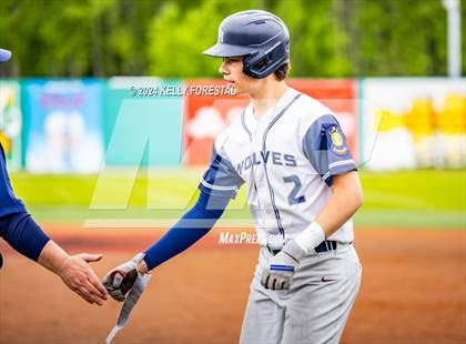 Thumbnail 3 in Service vs. Eagle River (ASAA Division 1 Final) photogallery.