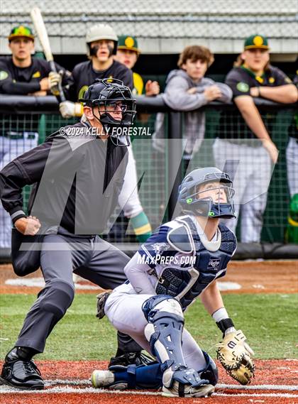 Thumbnail 3 in Service vs. Eagle River (ASAA Division 1 Final) photogallery.