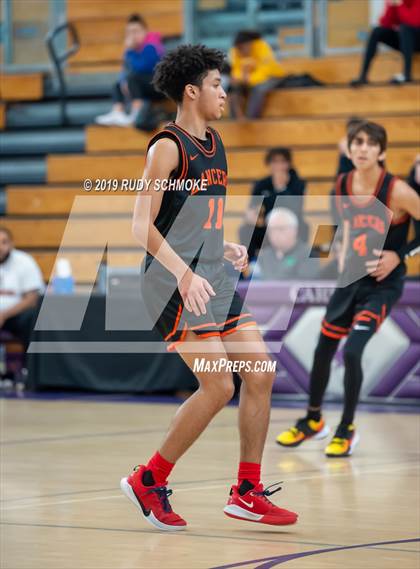 Thumbnail 2 in Grant vs. La Jolla Country Day (BSN Sports Showcase) photogallery.