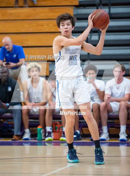 Thumbnail 2 in Grant vs. La Jolla Country Day (BSN Sports Showcase) photogallery.
