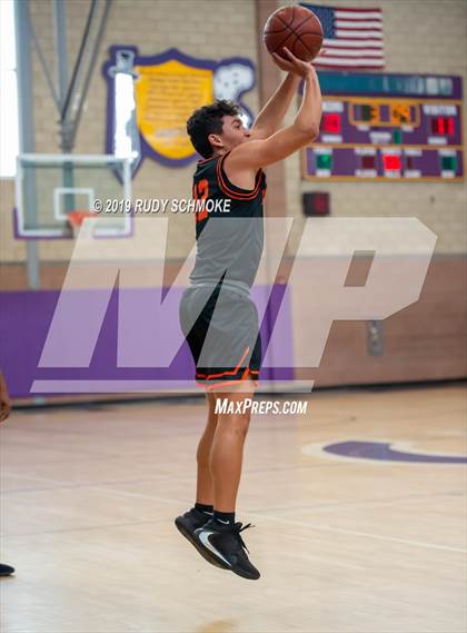Thumbnail 2 in Grant vs. La Jolla Country Day (BSN Sports Showcase) photogallery.