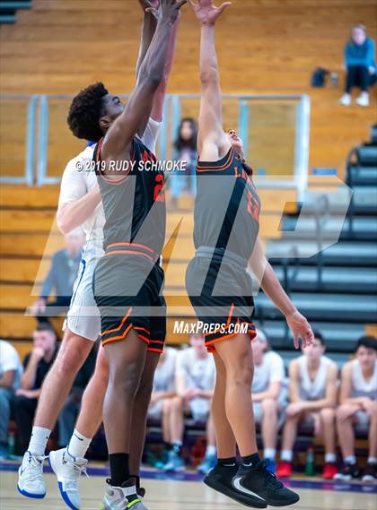 Thumbnail 2 in Grant vs. La Jolla Country Day (BSN Sports Showcase) photogallery.