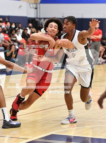 Thumbnail 1 in Centennial @ Sierra Canyon (CIF SS Open DIV Championship Final) photogallery.