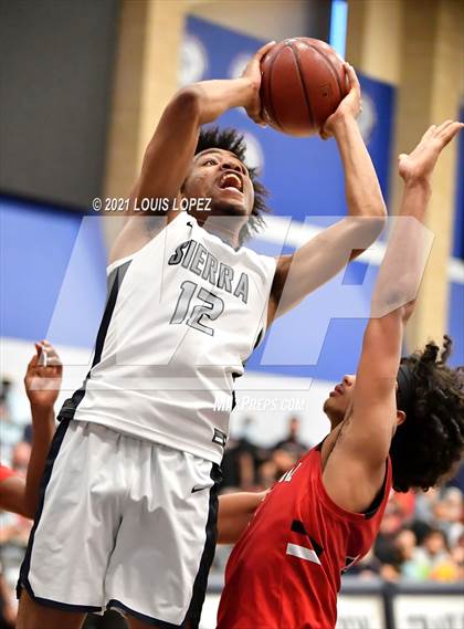 Thumbnail 3 in Centennial @ Sierra Canyon (CIF SS Open DIV Championship Final) photogallery.