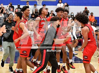 Thumbnail 2 in Centennial @ Sierra Canyon (CIF SS Open DIV Championship Final) photogallery.