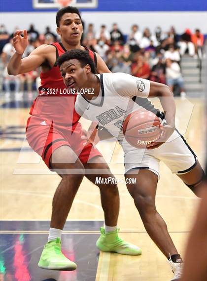 Thumbnail 3 in Centennial @ Sierra Canyon (CIF SS Open DIV Championship Final) photogallery.