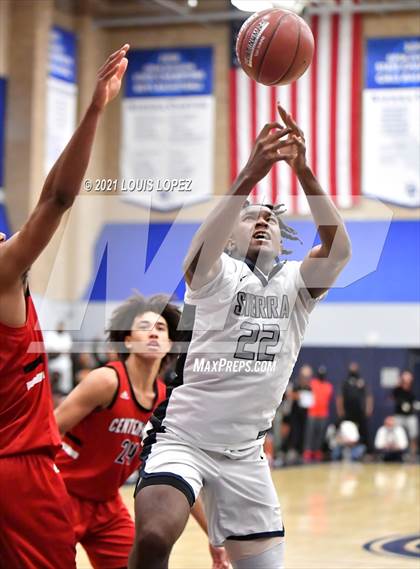 Thumbnail 2 in Centennial @ Sierra Canyon (CIF SS Open DIV Championship Final) photogallery.