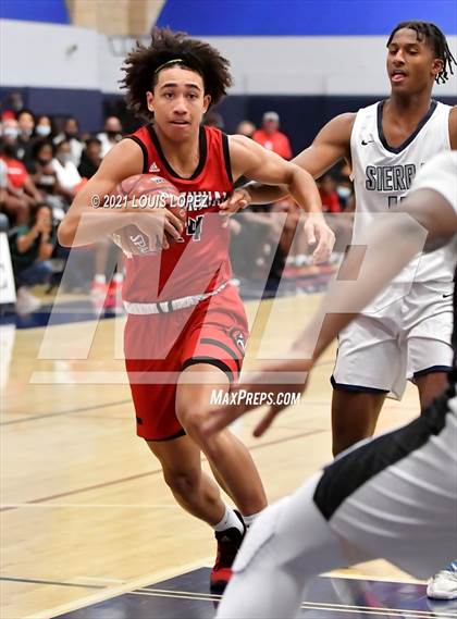 Thumbnail 1 in Centennial @ Sierra Canyon (CIF SS Open DIV Championship Final) photogallery.
