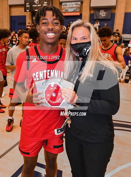 Thumbnail 1 in Centennial @ Sierra Canyon (CIF SS Open DIV Championship Final) photogallery.