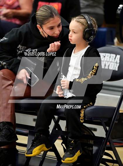 Thumbnail 2 in Centennial @ Sierra Canyon (CIF SS Open DIV Championship Final) photogallery.