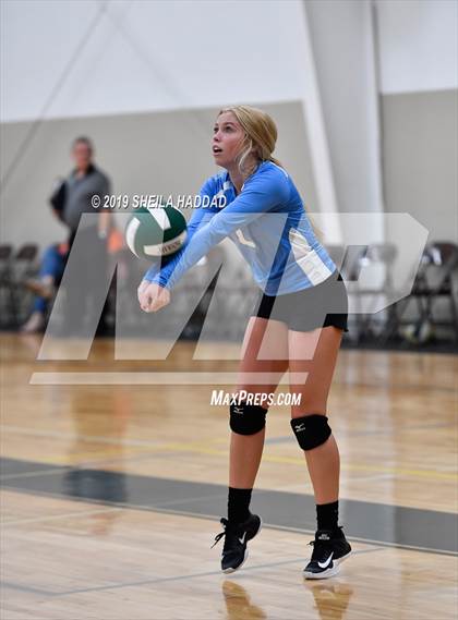 Thumbnail 3 in Keswick Christian vs. Canterbury (Keswick Invitational) photogallery.