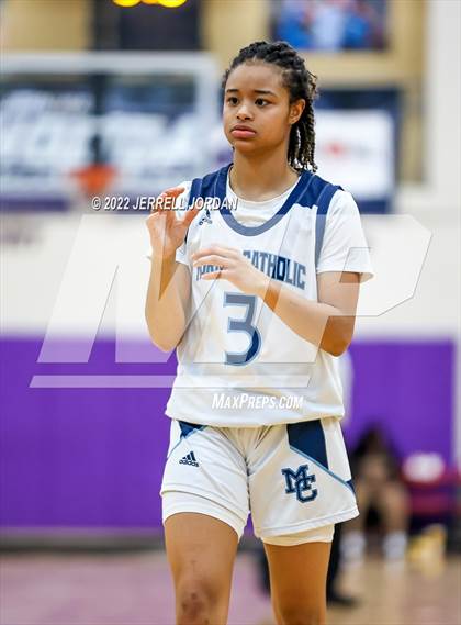 Thumbnail 3 in Morris Catholic vs Purcell Marian (John Wall Holiday Invitational) photogallery.