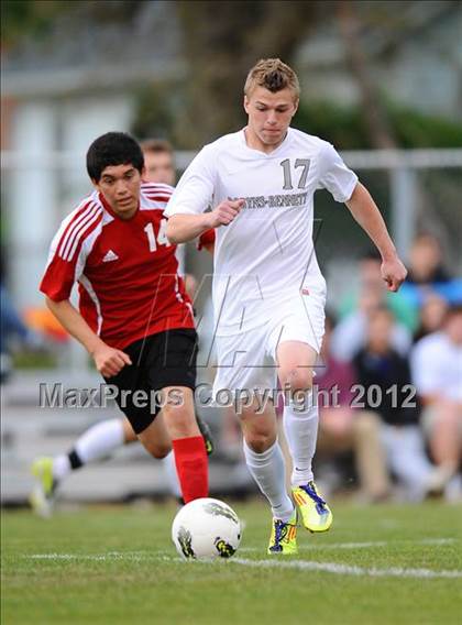 Thumbnail 3 in Daniel Boone @ Dobyns-Bennett photogallery.