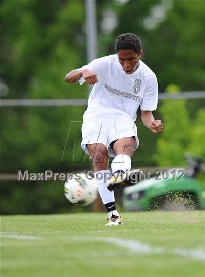 Thumbnail 3 in Daniel Boone @ Dobyns-Bennett photogallery.