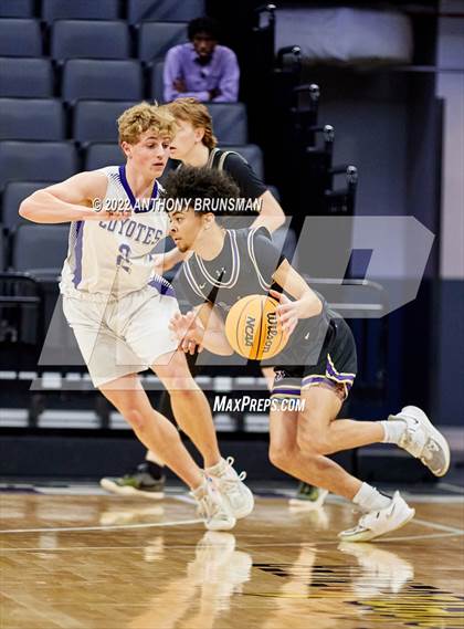 Thumbnail 2 in Denair vs. Bradshaw Christian (CIF SJS D5 Final) photogallery.