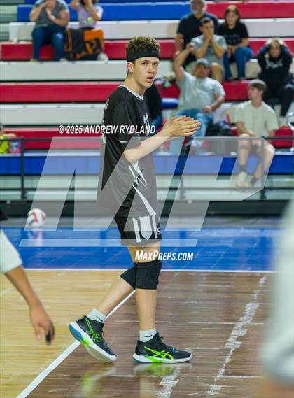 Thumbnail 3 in Pueblo South vs. Severance (CHSAA 4A Round4) photogallery.