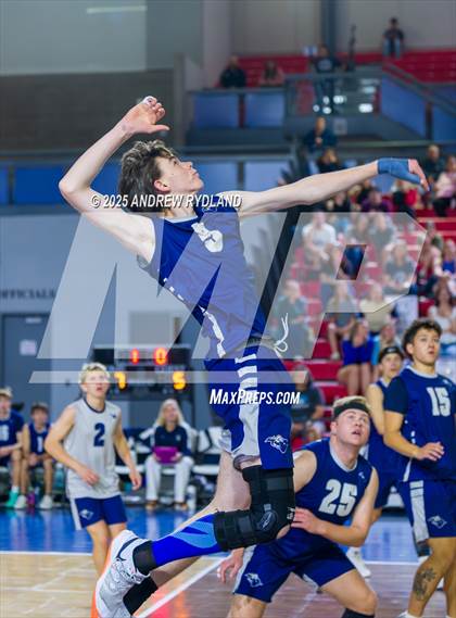 Thumbnail 2 in Pueblo South vs. Severance (CHSAA 4A Round4) photogallery.
