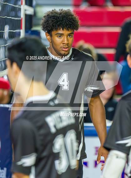 Thumbnail 3 in Pueblo South vs. Severance (CHSAA 4A Round4) photogallery.