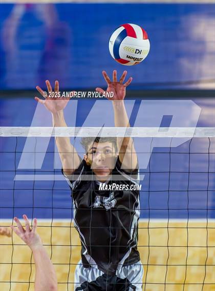 Thumbnail 1 in Pueblo South vs. Severance (CHSAA 4A Round4) photogallery.