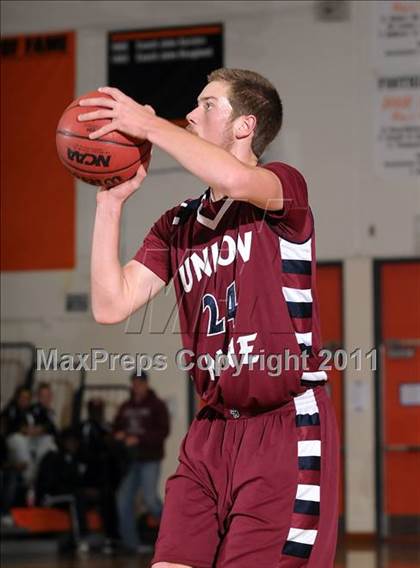 Thumbnail 1 in Union Mine vs. San Juan (Hoops 4 the Human Fund) photogallery.