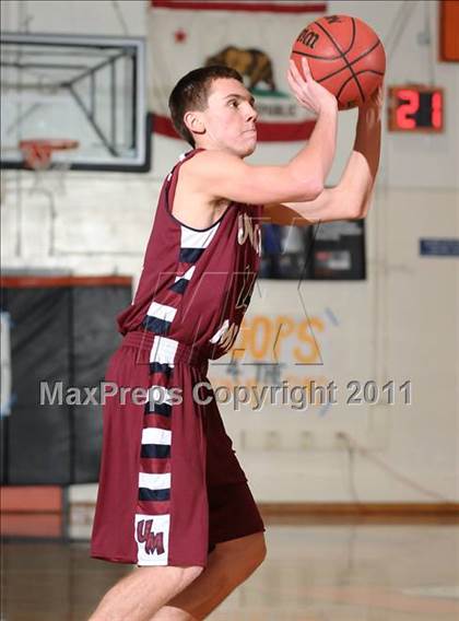 Thumbnail 2 in Union Mine vs. San Juan (Hoops 4 the Human Fund) photogallery.