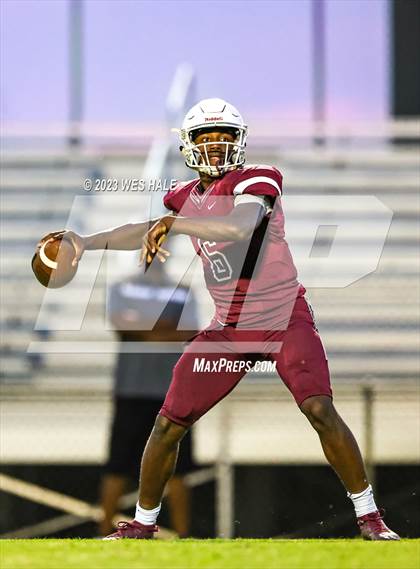 Thumbnail 2 in JV: Horn Lake @ DeSoto Central photogallery.