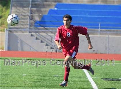 Thumbnail 1 in Mar Vista vs. Clairemont photogallery.