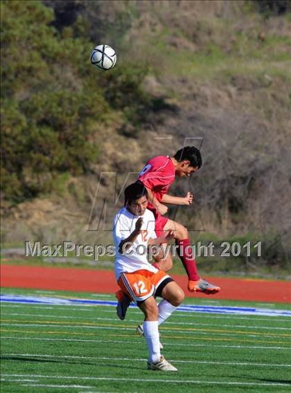 Thumbnail 2 in Mar Vista vs. Clairemont photogallery.