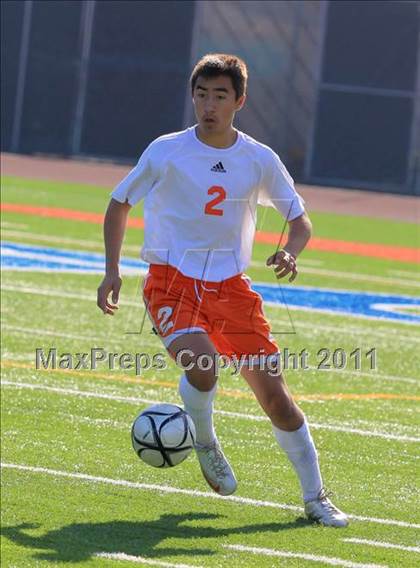 Thumbnail 1 in Mar Vista vs. Clairemont photogallery.