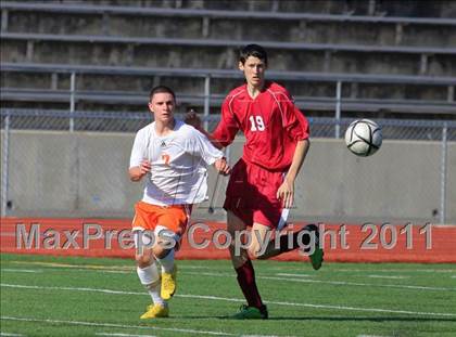 Thumbnail 2 in Mar Vista vs. Clairemont photogallery.