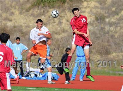 Thumbnail 1 in Mar Vista vs. Clairemont photogallery.