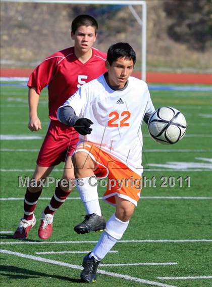 Thumbnail 1 in Mar Vista vs. Clairemont photogallery.