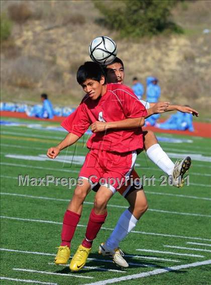 Thumbnail 1 in Mar Vista vs. Clairemont photogallery.