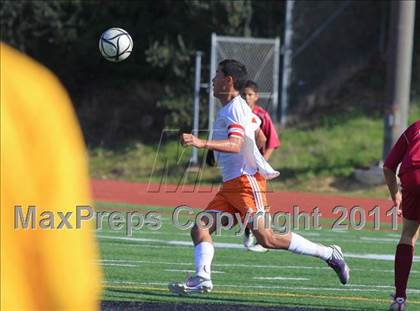 Thumbnail 3 in Mar Vista vs. Clairemont photogallery.