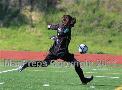 Thumbnail 2 in Mar Vista vs. Clairemont photogallery.